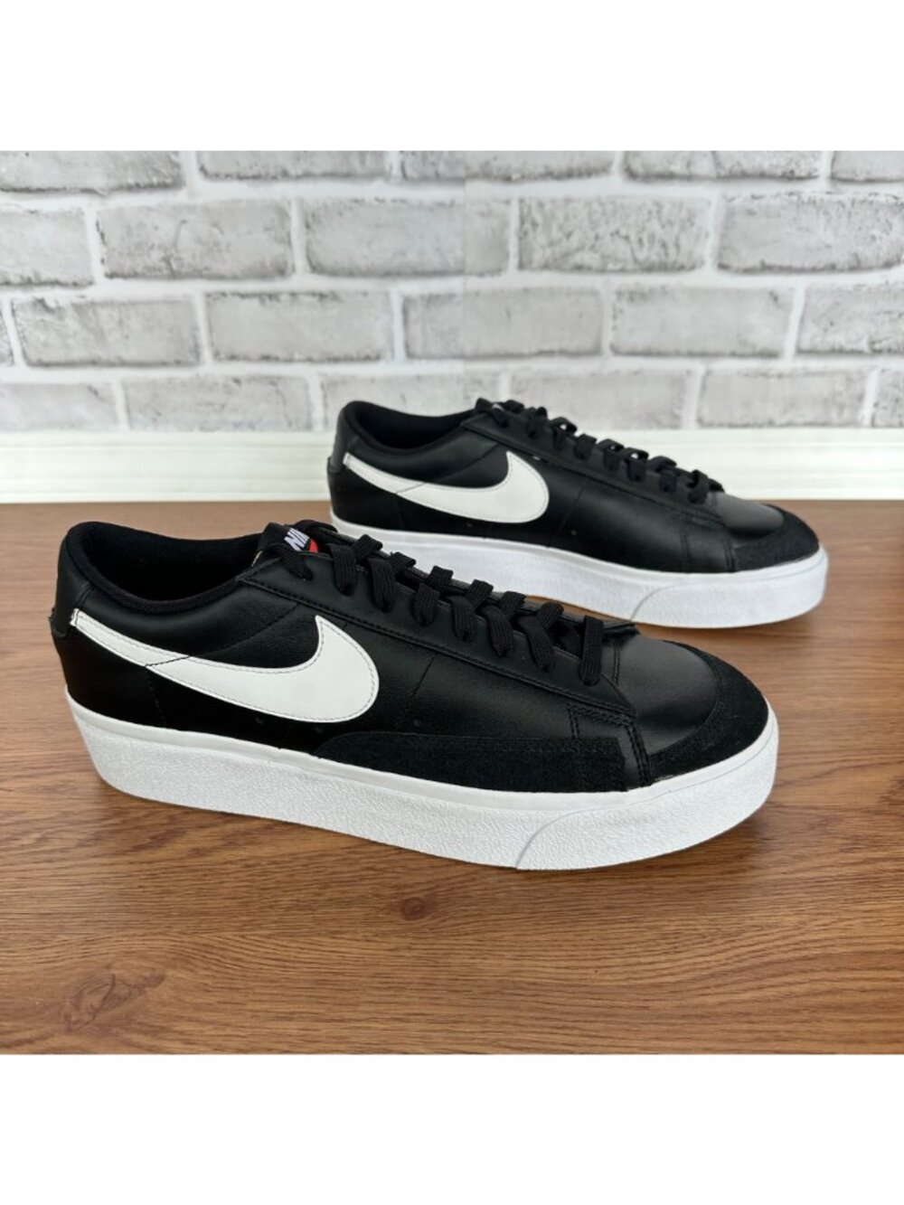 ⭐Rare Nike Blazer Low Platform Sz 12 Women Shoes Black White Sneakers DJ0292-001 - Picture 10 of 11
